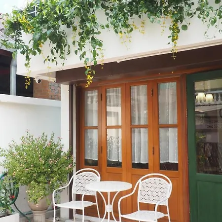 Cozy House In Middle Of Old Town Chiangmai Villa Chiang Mai Exterior photo