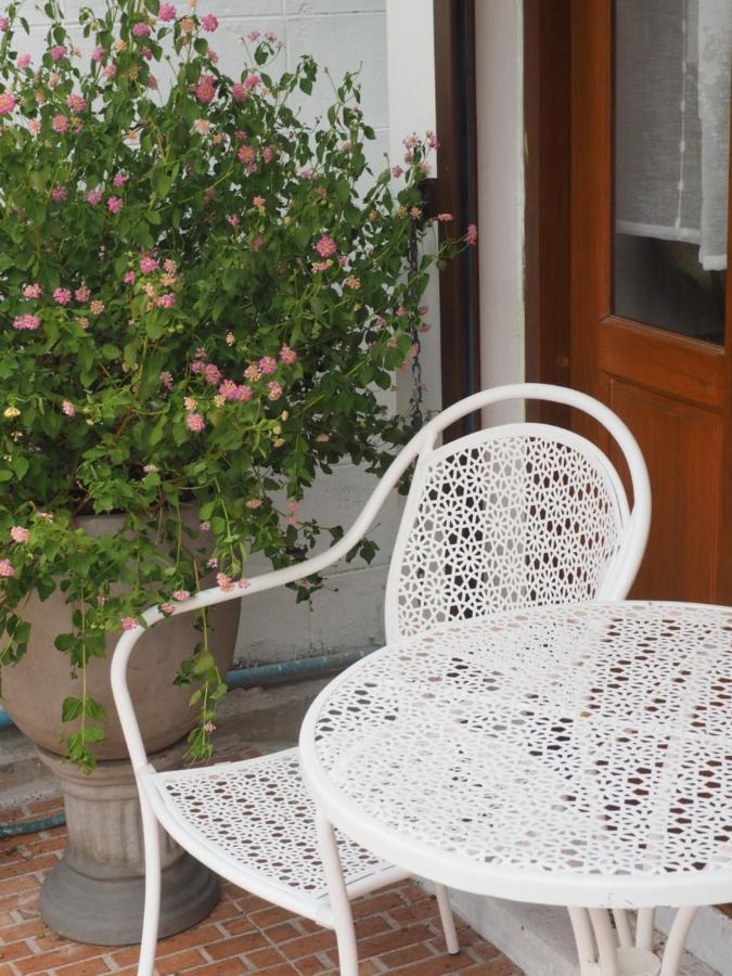 Villa Cozy House In Middle Of Old Town Chiangmai *